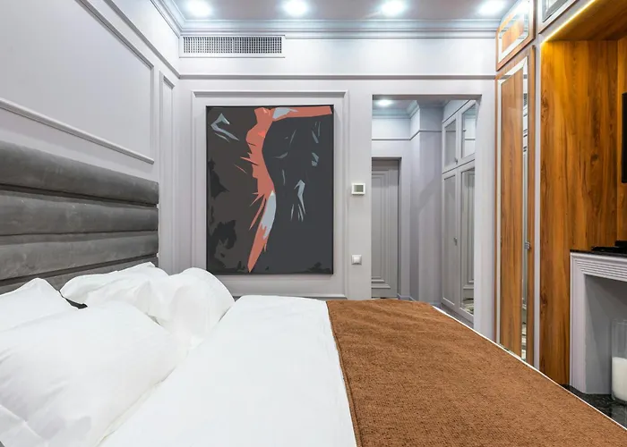Superior King Room